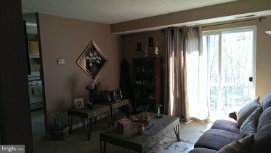 11906 Tarragon Rd unit J, Reisterstown, MD 21136 - photo 5