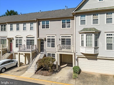 46366 Hobbs Square unit 48, Sterling, VA 20165 - photo 3