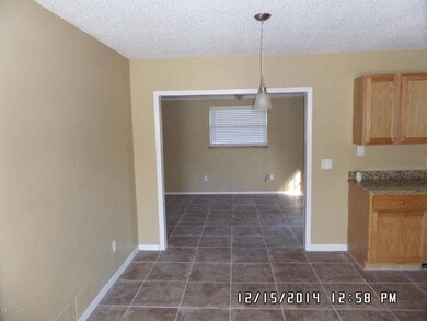 520885_Dining+Area