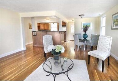 124 Paul Revere Rd, Arlington, MA 02476 - photo 4