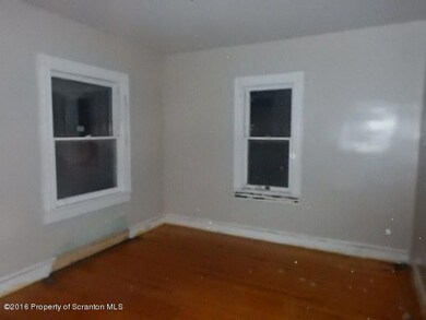 1637 Farr St, Scranton, PA 18504 - photo 6