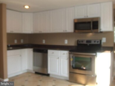 34 Yawmeter Dr, Middle River, MD 21220 - photo 2