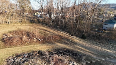 745 Peppers Ferry Rd, Pulaski, VA 24301 - photo 6