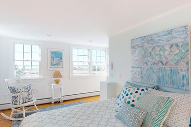 Upstairs Bedroom 3