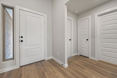 28-2714 Volney Ave_2740