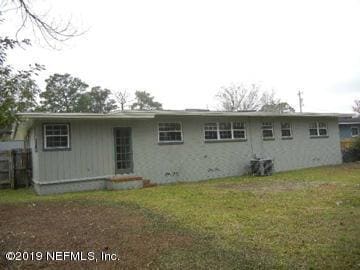 601 Matterhorn Rd, Jacksonville, FL 32216 - photo 4