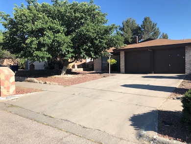 10422 Birthstone Dr, El Paso, TX 79925 - photo 3