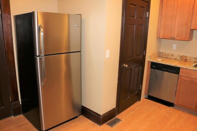 A kitchen 4