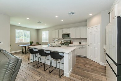 6881 E Harvard Ave, Fresno, CA 93727 - photo 7