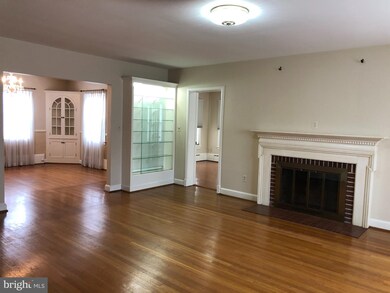 2336 Highland Ave, Falls Church, VA 22046 - photo 5