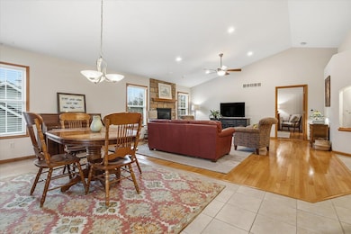 3416 Irongate Ct unit 5B, Kalamazoo, MI 49009 - photo 4