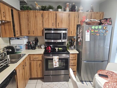 Colony Point Condominiums unit 408, Pembroke Pines, FL 33026 - photo 4