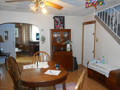 111 Curtain St, Dupont, PA 18641 - photo 4