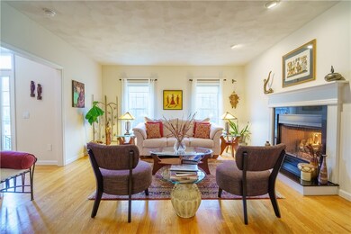 39 Bluebird Ln, Cranston, RI 02921 - photo 6