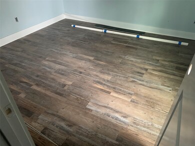 8722 Spaulding St, Houston, TX 77016 - photo 5