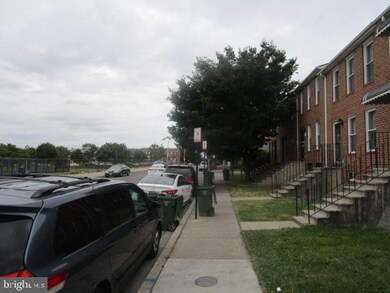 1106 Laurens St, Baltimore, MD 21217 - photo 4