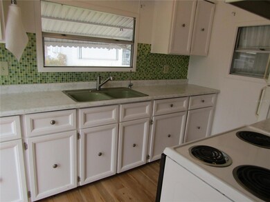 721 Roma Rd, Venice, FL 34285 - photo 2