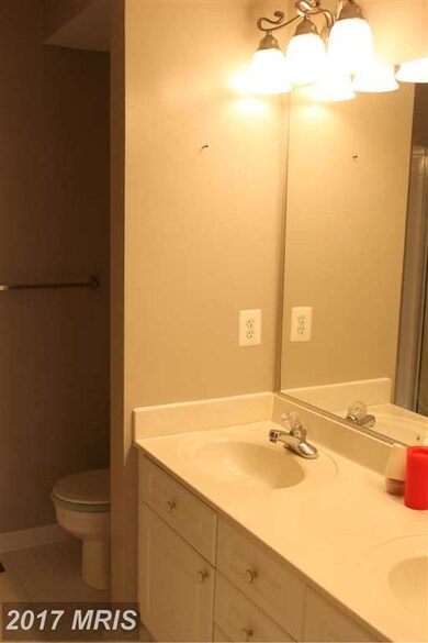 2489 Quick St unit 102, Herndon, VA 20171 - photo 5