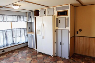 Kitchen (2)