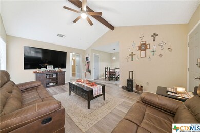 1312 Summerwood Dr, New Braunfels, TX 78130 - photo 6