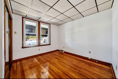 1522 3rd St, Natrona Heights, PA 15065 - photo 5