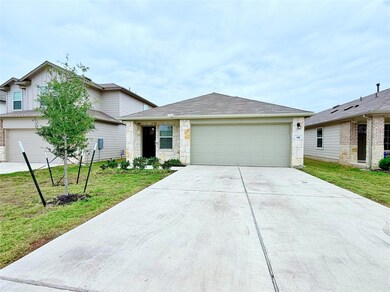 148 Arroyo Sweetwood Cir, Kyle, TX 78640 - photo 2