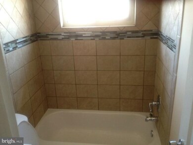 631 Maury Ave, Oxon Hill, MD 20745 - photo 2