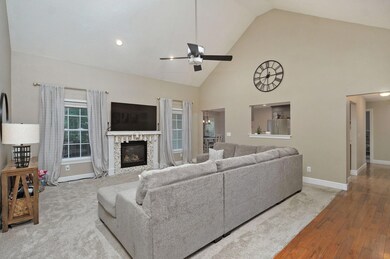 848 Scenic View Ct-9