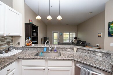 2836 S Knightsbridge Cir unit 110, Ann Arbor, MI 48105 - photo 4