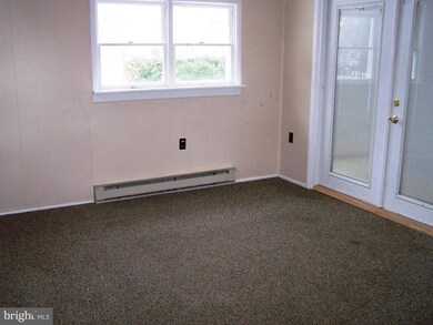 324 S Market Ave, Mount Joy, PA 17552 - photo 7