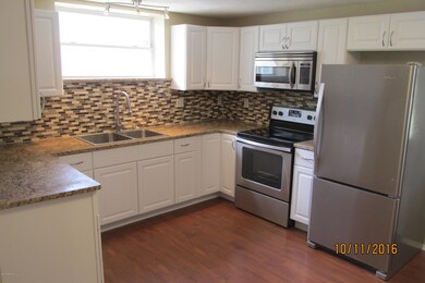 8805 Atter Ln, Jacksonville, FL 32216 - photo 4