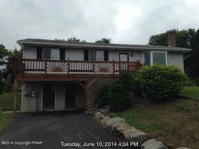 115 Clint Ln, Hamilton Township, PA 18360 - photo 2