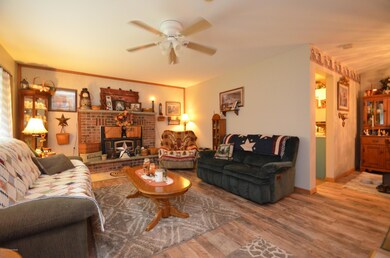 110 Brink Rd, Saylorsburg, PA 18353 - photo 3