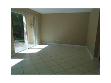 10734 NW 70th St, Doral, FL 33178 - photo 4