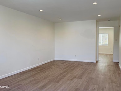 1827 Santa Ynez St unit C, Los Angeles, CA 90026 - photo 5