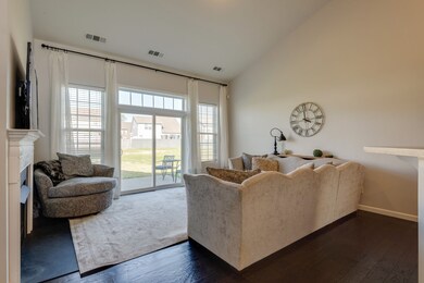 1050 Countess Ln, Spring Hill, TN 37174 - photo 6