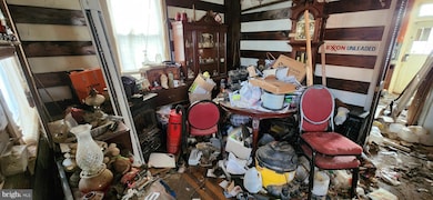 21 Baltimore St, Spring Grove, PA 17362 - photo 2