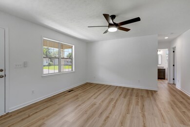 103 Brook Hollow Cir, Manchester, TN 37355 - photo 6