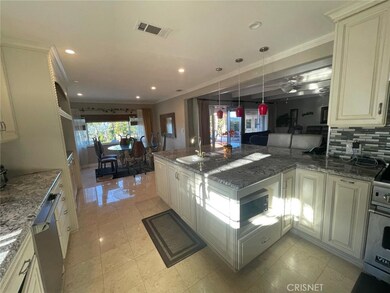 22668 Macfarlane Dr, Woodland Hills, CA 91364 - photo 5