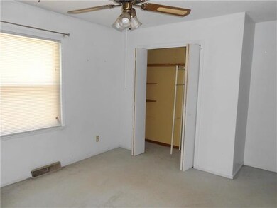 5122 Monrovia St, Shawnee, KS 66216 - photo 5