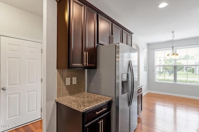 17-9327 Falkwood Rd [2225700]_17