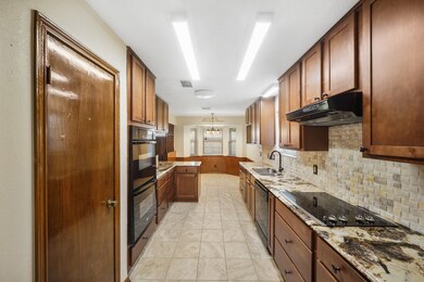 5615 Water Leaf Ln, Houston, TX 77088 - photo 6