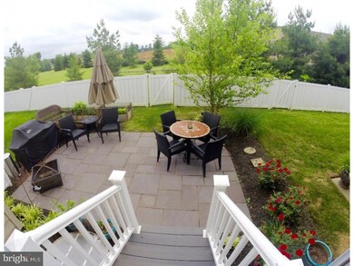 32 Brecknock Ct, Newtown, PA 18940 - photo 2