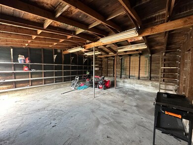 285 Scribner Blvd, Lewiston, ME 04240 - photo 7