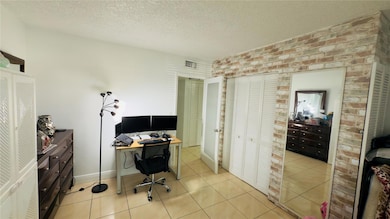 5500 SW 77th Ct unit 207, Miami, FL 33155 - photo 7