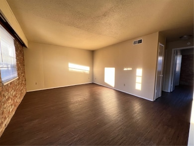 2004 Theodore Dr unit A, Springdale, AR 72762 - photo 4