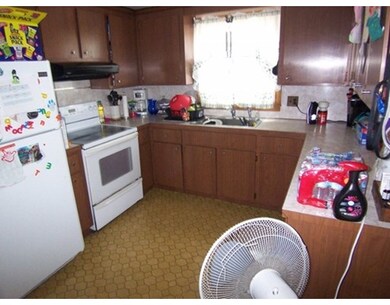 123 River St, Lynn, MA 01905 - photo 4