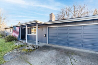 96 Victoria Way, Central Point, OR 97502 - photo 3