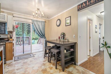 697 Edgecreek Dr, Wayland, MI 49348 - photo 5