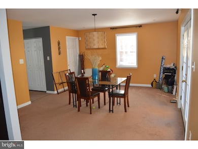 823 Spruce St, Collingdale, PA 19023 - photo 7